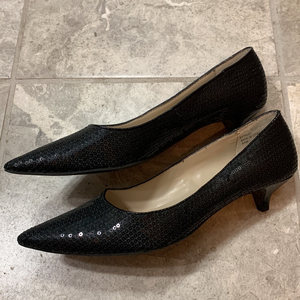 Ellen Tracy kitten heels
